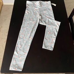 Aero Flex Leggings Medium